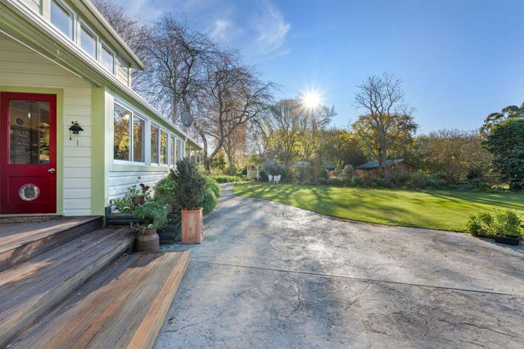 28 Bothams Bend Road Spring Creek_32