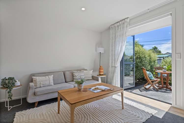 13/14 Buffon Street Waltham_6