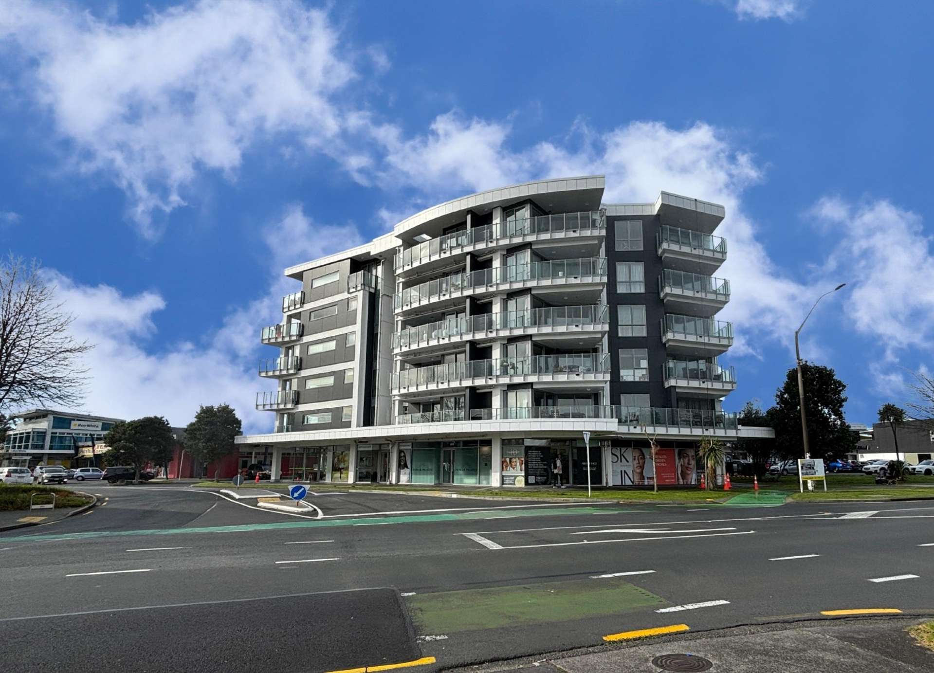 5B/84 Gunner Drive Te Atatu Peninsula_0