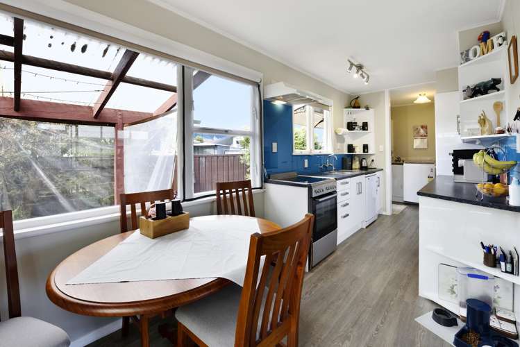 1/263 Seaview Road Stoke_5