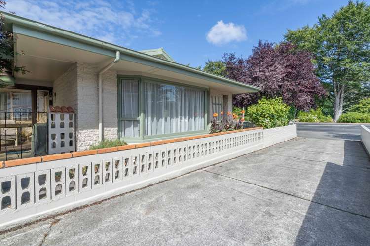 259 Queens Drive Windsor_27