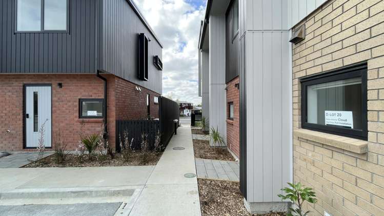 4/476 West Coast Road 1665_2