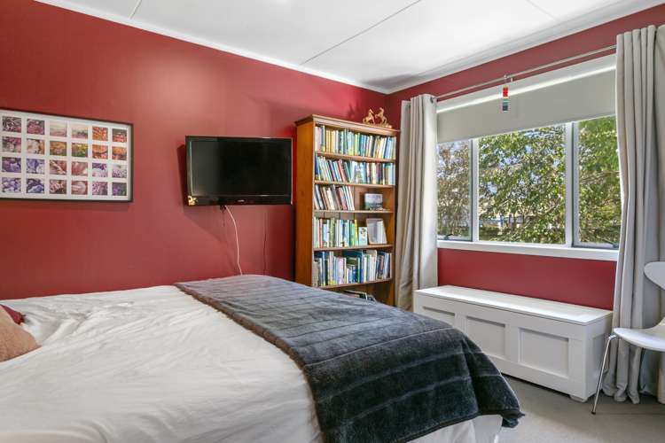 27 Hinemoa Avenue Taupo_17