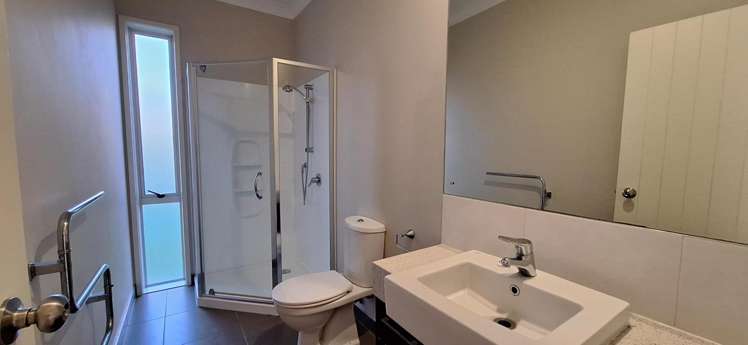 38 Borneo Drive 500019_12