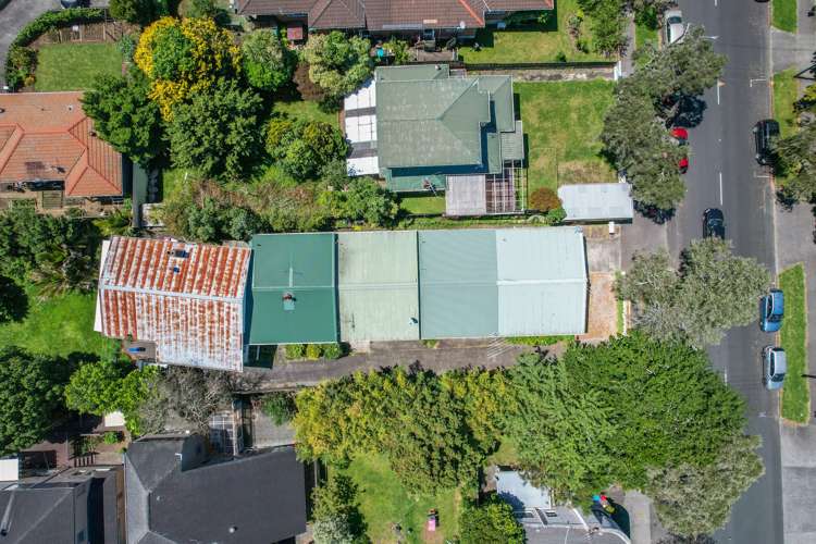 3/189 Landscape Road Mount Eden_21