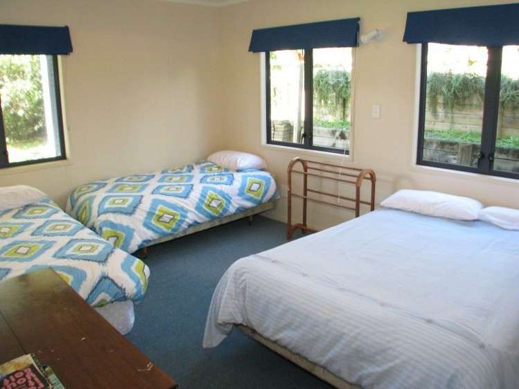 10 Logans Lane Kuaotunu_11