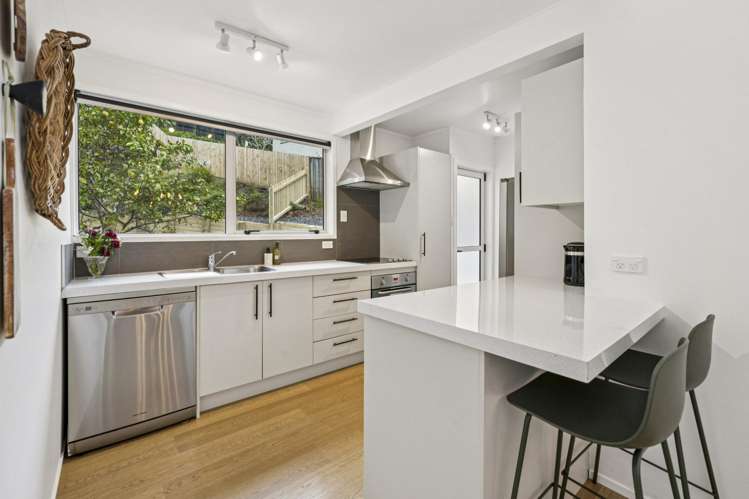 6 Selwyn Avenue Glen Eden_10