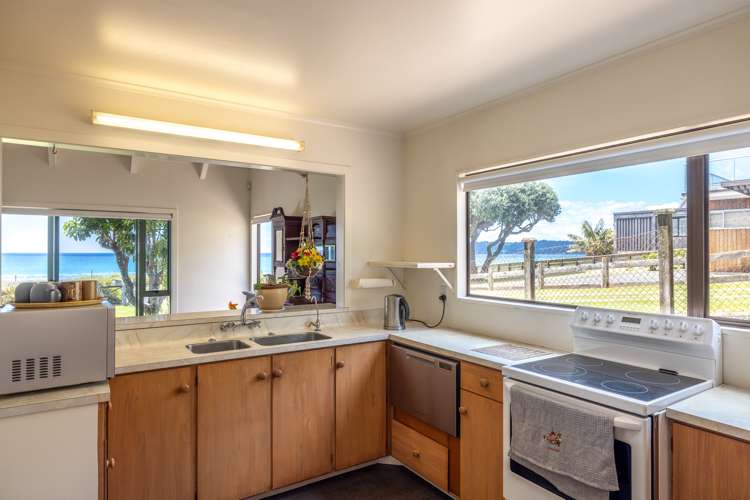 73 The Strand Onetangi_9