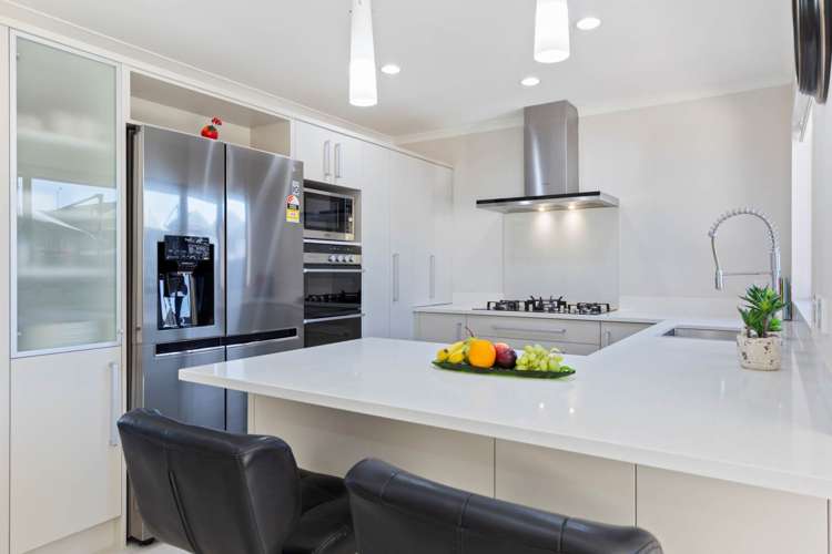 60 Turnberry Drive Wattle Downs_7