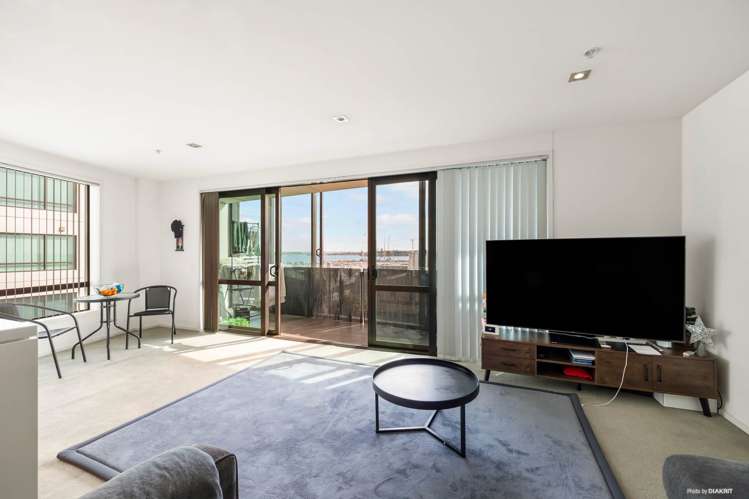 518/6 Dockside Lane_1