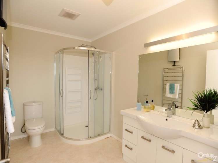 7 Whites Line West Woburn_12