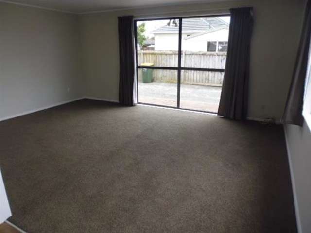 2/22 Nelson Street Papakura_3