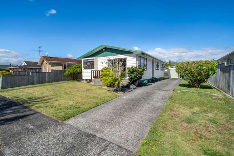 83 Pasadena Crescent Totara Park_19
