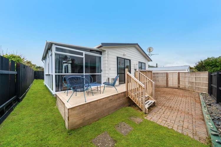 2/52 Waitaki Street Henderson_8