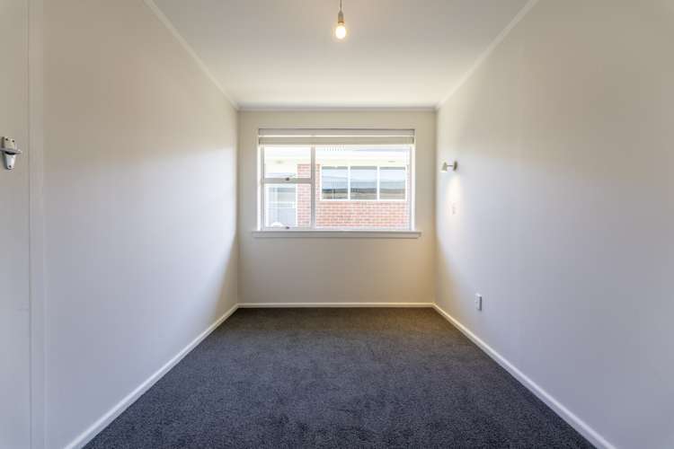 16 Tawa Street Glenwood_15