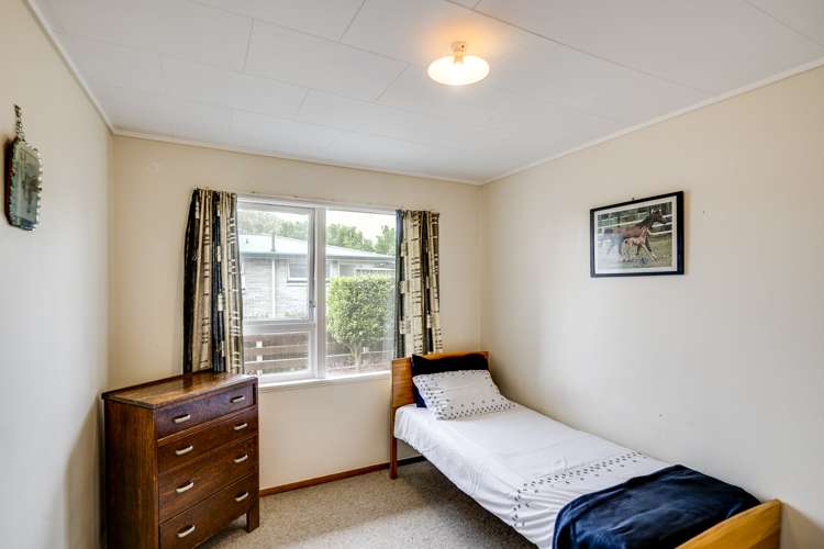 608 Murdoch Road East Akina_7