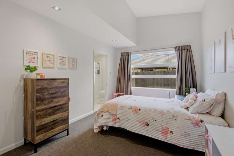 9 Wildhawk Place Shirley_10