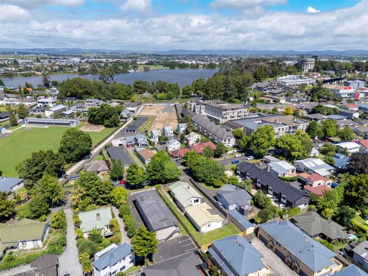 11 Fow Street Hamilton_25