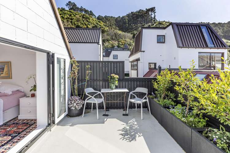 11/11 Pitarua Street Thorndon_13