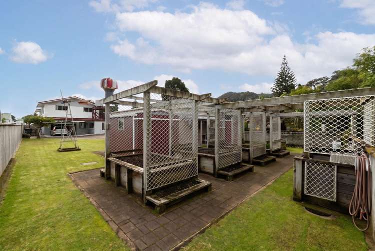 5 West Crescent Te Puru_29