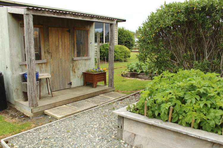 1 Saint Ronans Road Wyndham Surrounds_14