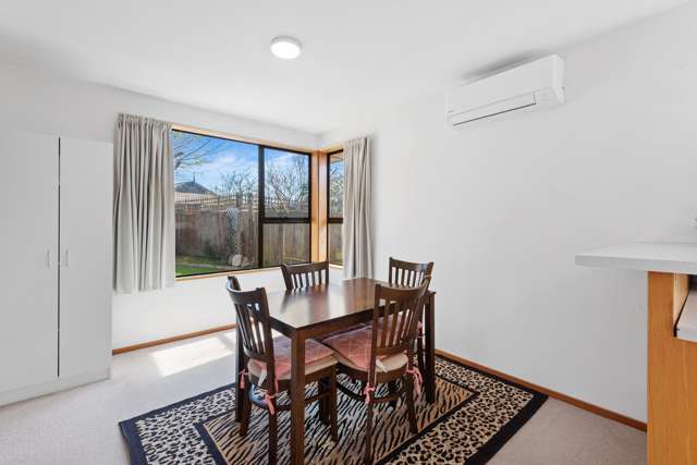 2/12 Algie Place Avonhead_4