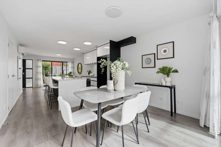 16B Dianthus Place Browns Bay_18