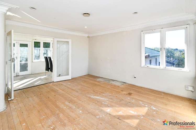 114 Alfriston Road_5