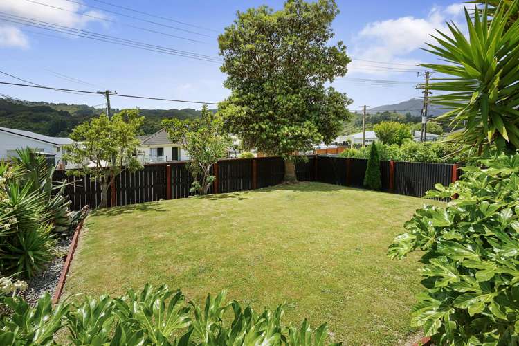 42 Bledisloe Crescent Wainuiomata_17