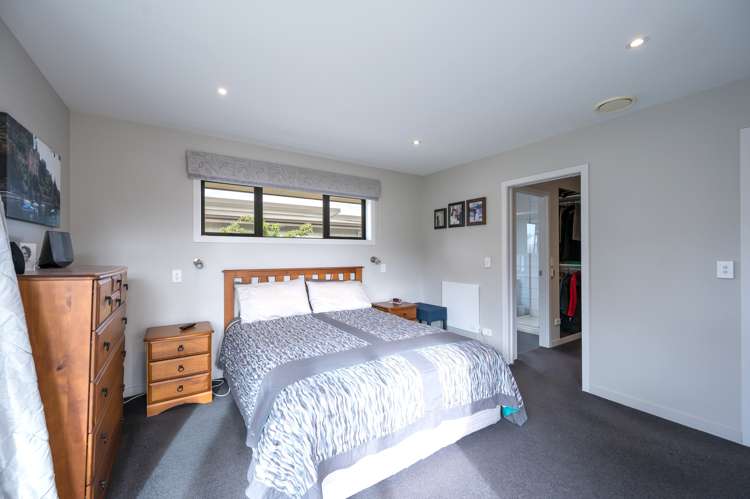 28 Cambelldon Crescent Stoke_22