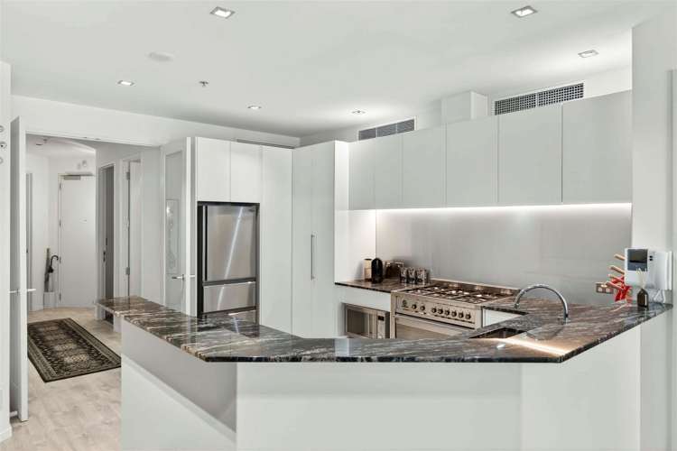 1D/7 The Promenade_5