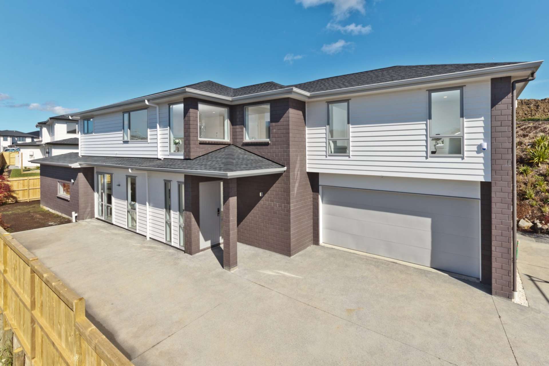 93 Colonial Drive Silverdale_0