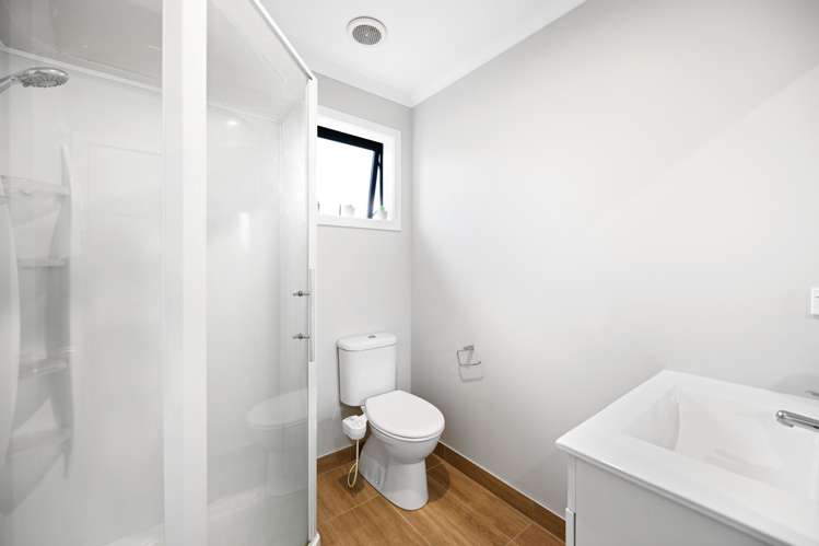 6/6 Church Road Pukete_14