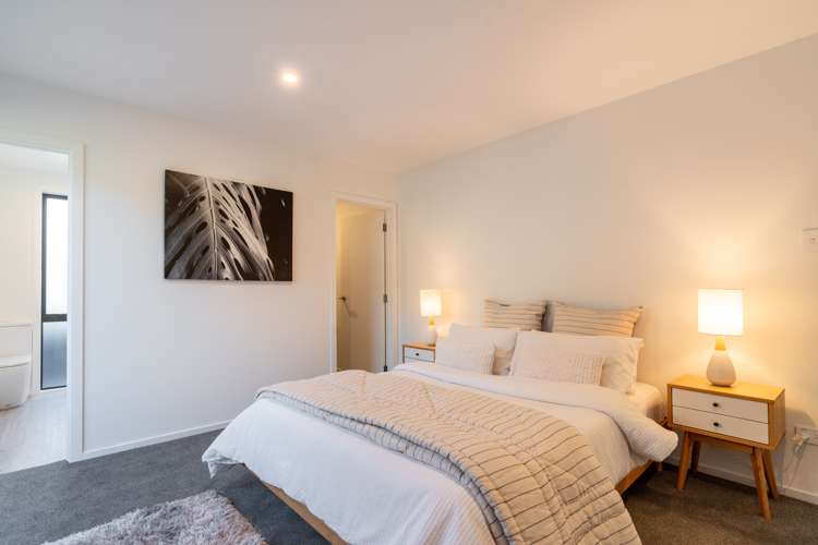 15 Trudi Place Green Island_10