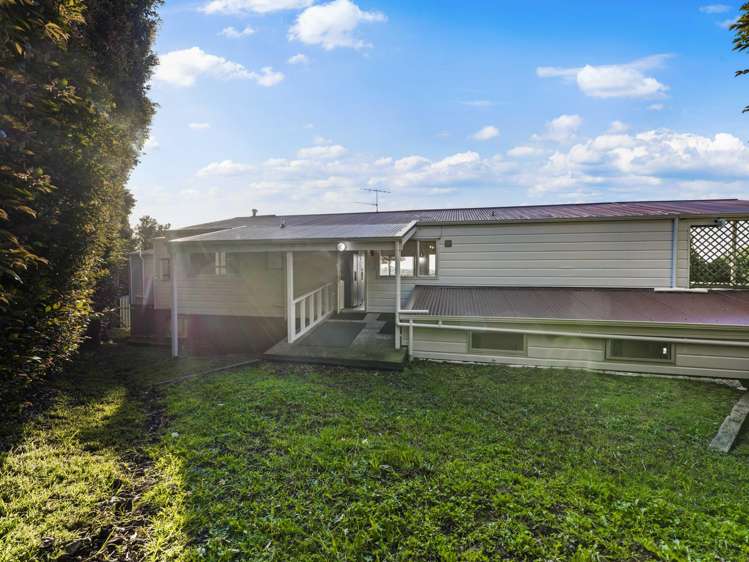 10 Lilburn Crescent Massey_42