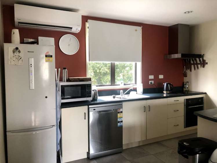 7/25 Rossmay Terrace Mount Eden_2