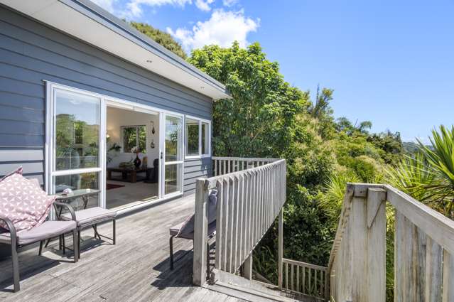 186 Ocean View Road Oneroa_4