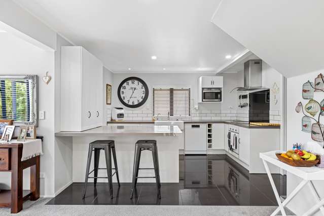 28 Donald Street Stanmore Bay_3