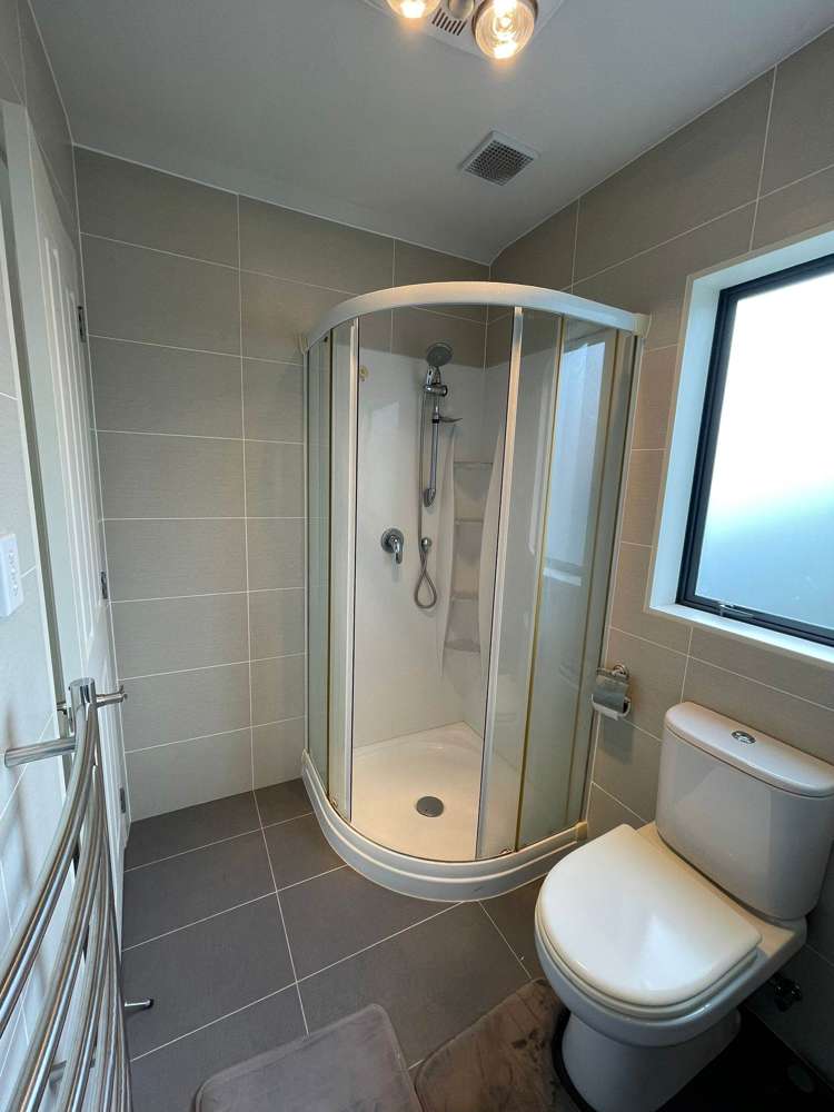 8A Ngatoa Place Glenfield_11