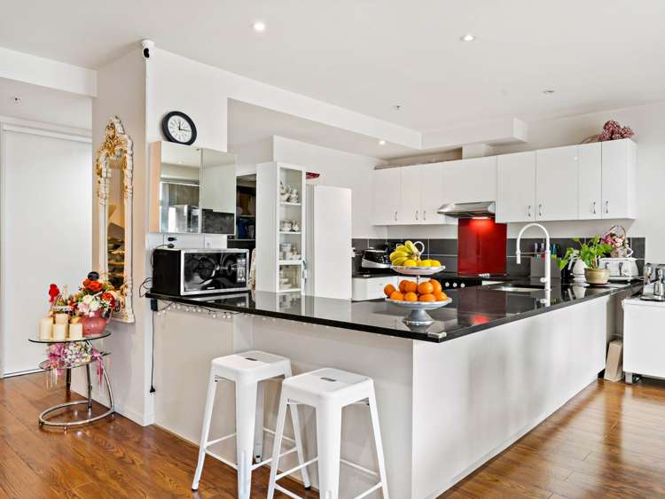 6F/205-215 Hobson Street_3