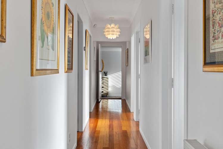 16 Doris Gordon Crescent Crofton Downs_12