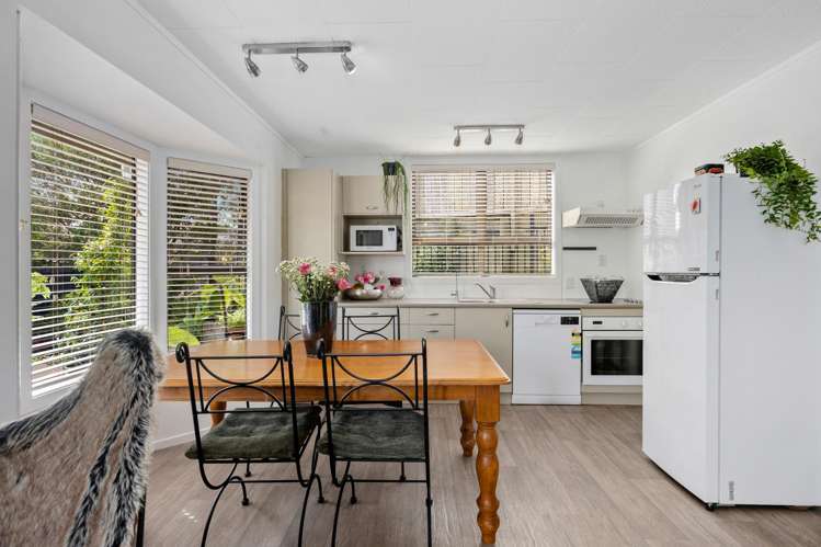 4A Sundown Avenue Manly_5