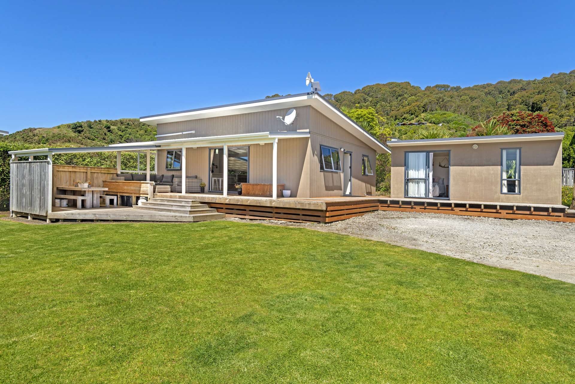 10 Puka Place Mahia_0