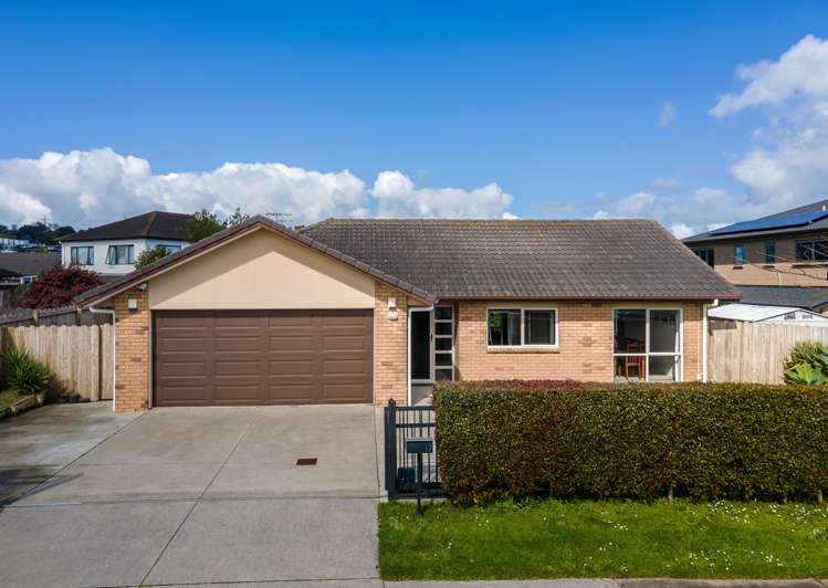 17 Carrick Glen Avenue Flat Bush_21