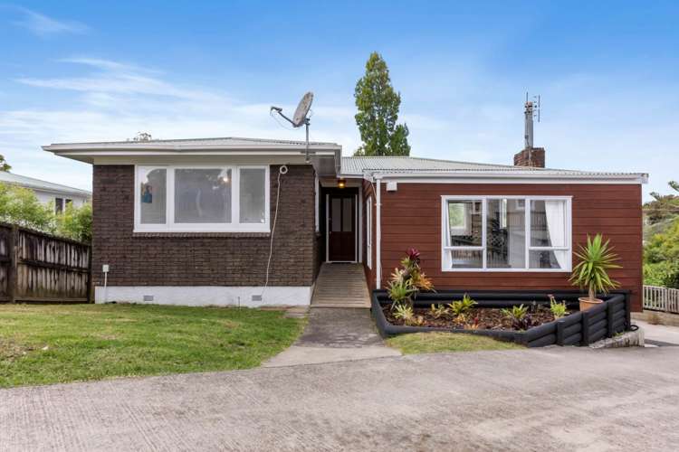 9 Surat Place Glen Eden_7