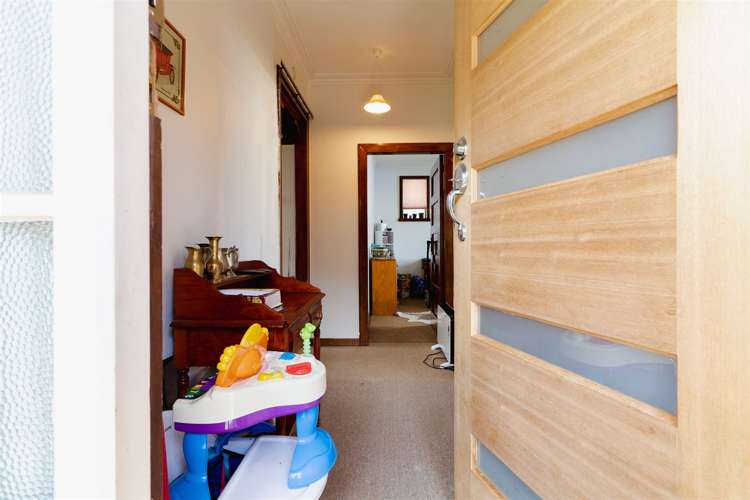 119 Riselaw Road Calton Hill_9