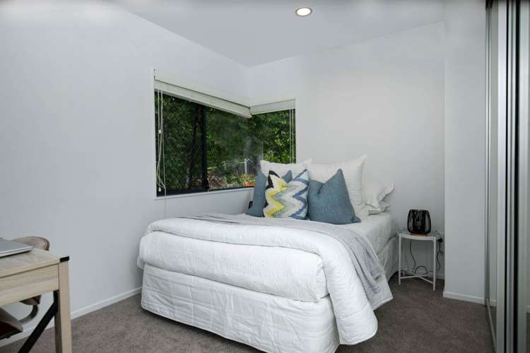 2/31 Long Bay Drive Torbay_15