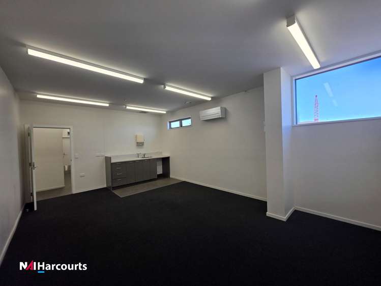 20 Sir James Wattie Drive Hornby_15