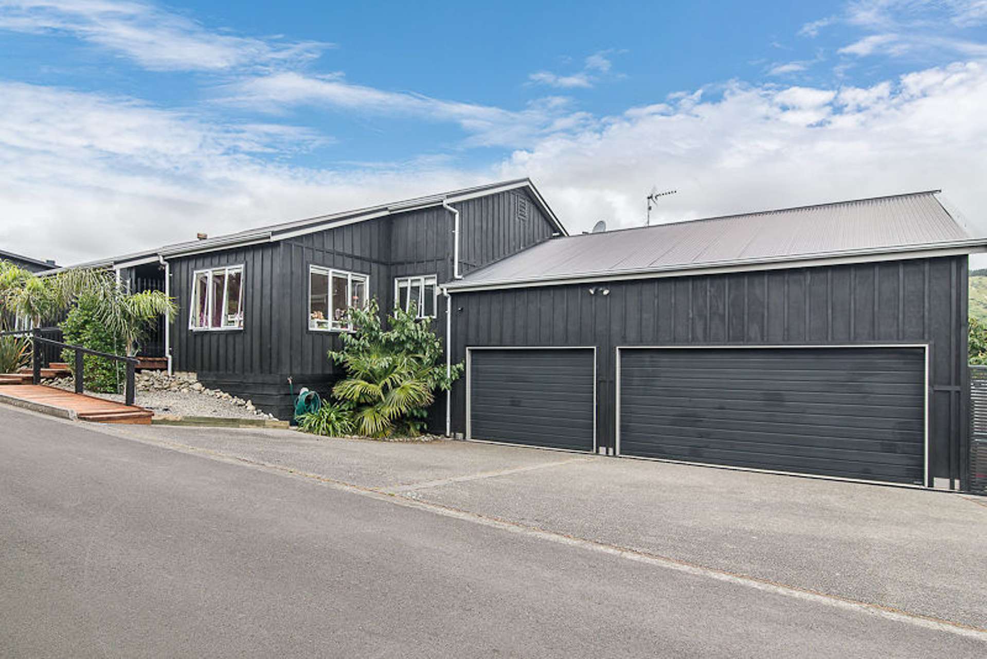 11 Charlotte Way Raumati South_0