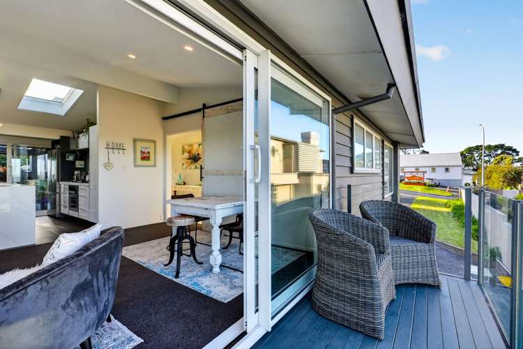 1/64 Seaview Road Castor Bay_33